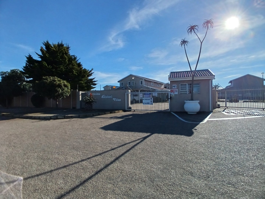 2 Bedroom Property for Sale in Hartenbos Central Western Cape